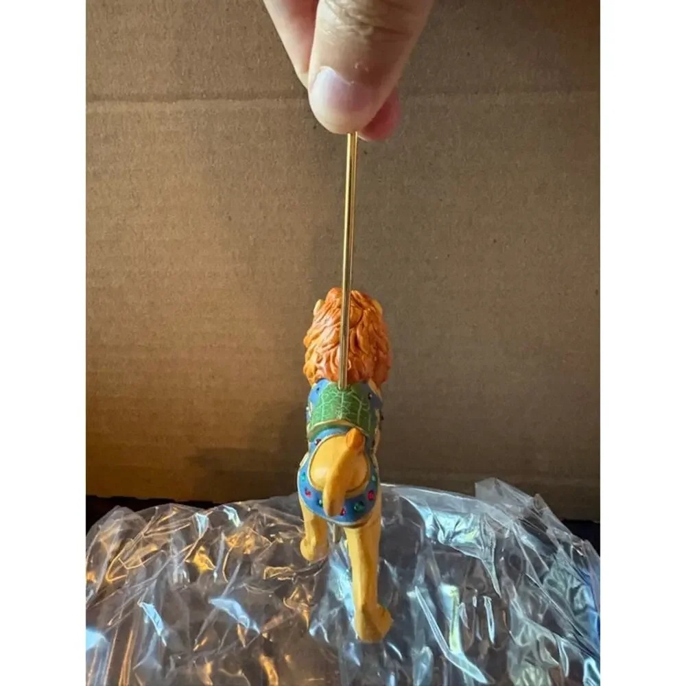 Hallmark Keepsake Ornament 2004 Majestic Lion Carousel Ride Collector's Series